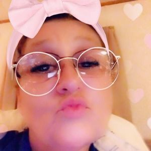 Meet your Posher, Mandy